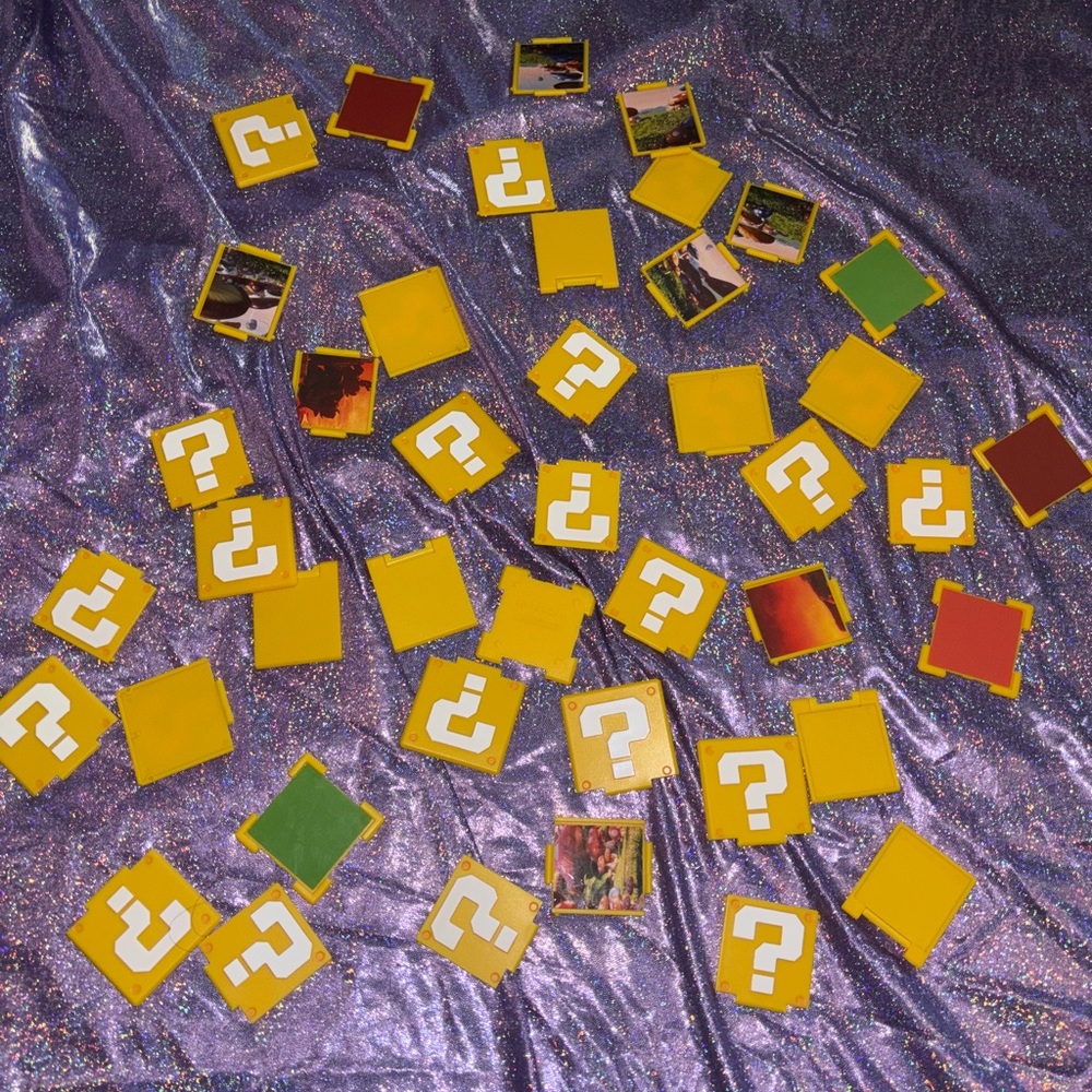 Mario Mini Cube pieces